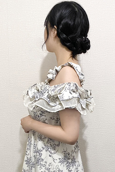 鳴海 なるみ(27)